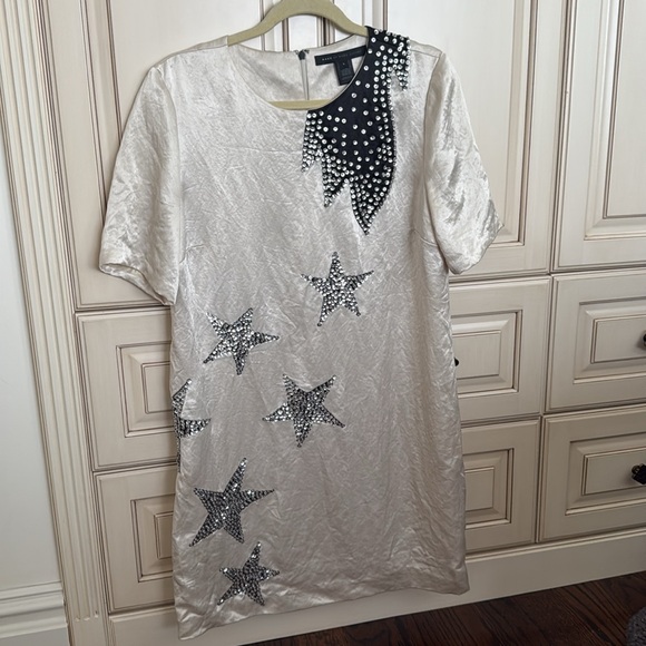 MARC BY MARC JACOBS Cosmo Night Star-Appliquéd Satin Mini Dress Size: L - Picture 14 of 17